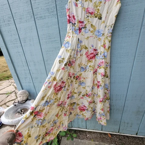 Vintage 90s RealComfort Chadwicks Floral Fit Flare Midi Linen Dress size  4/6 - www.threedaughtersproperties.com